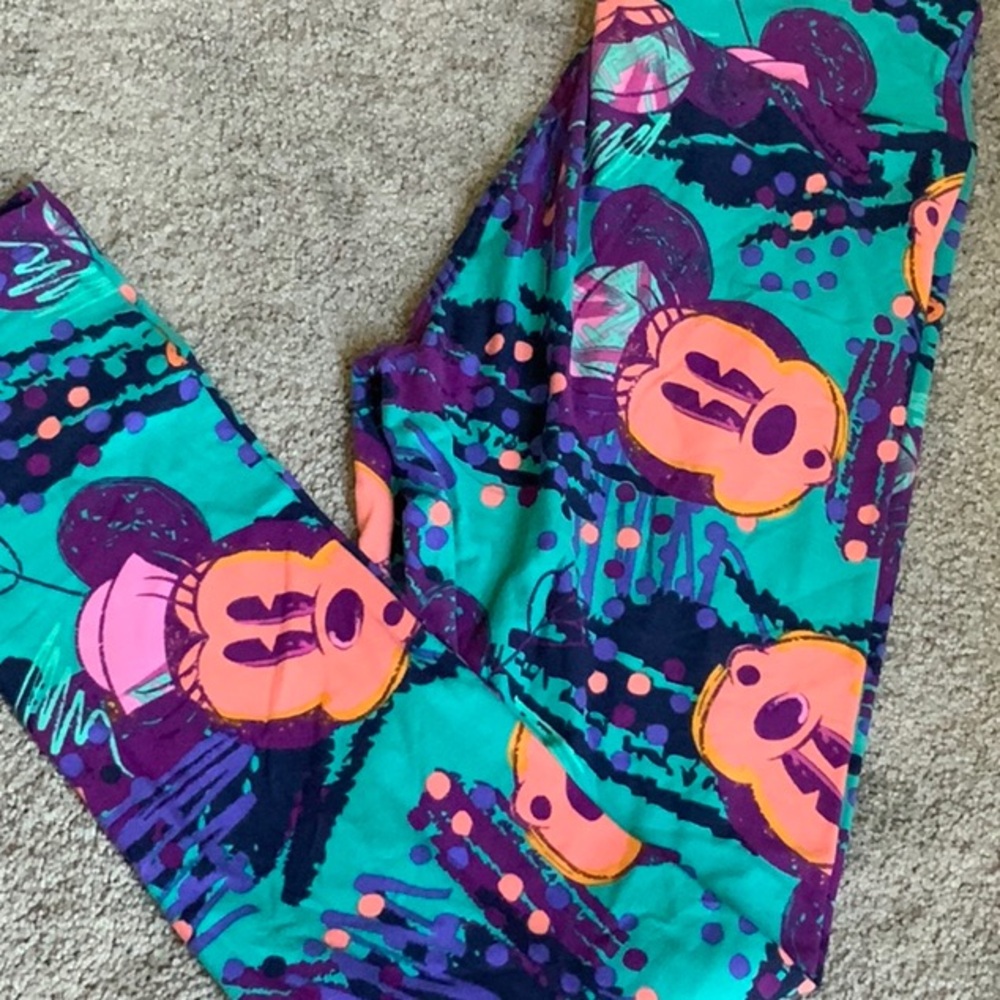 LuLaRoe Green and Purple Leggings Vibrant Stretchy Design